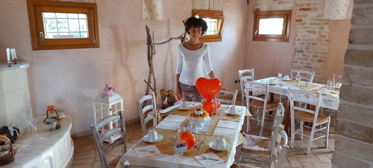 Il Rifugio Del Poeta Pensionat San Biagio di Callalta Exteriör bild